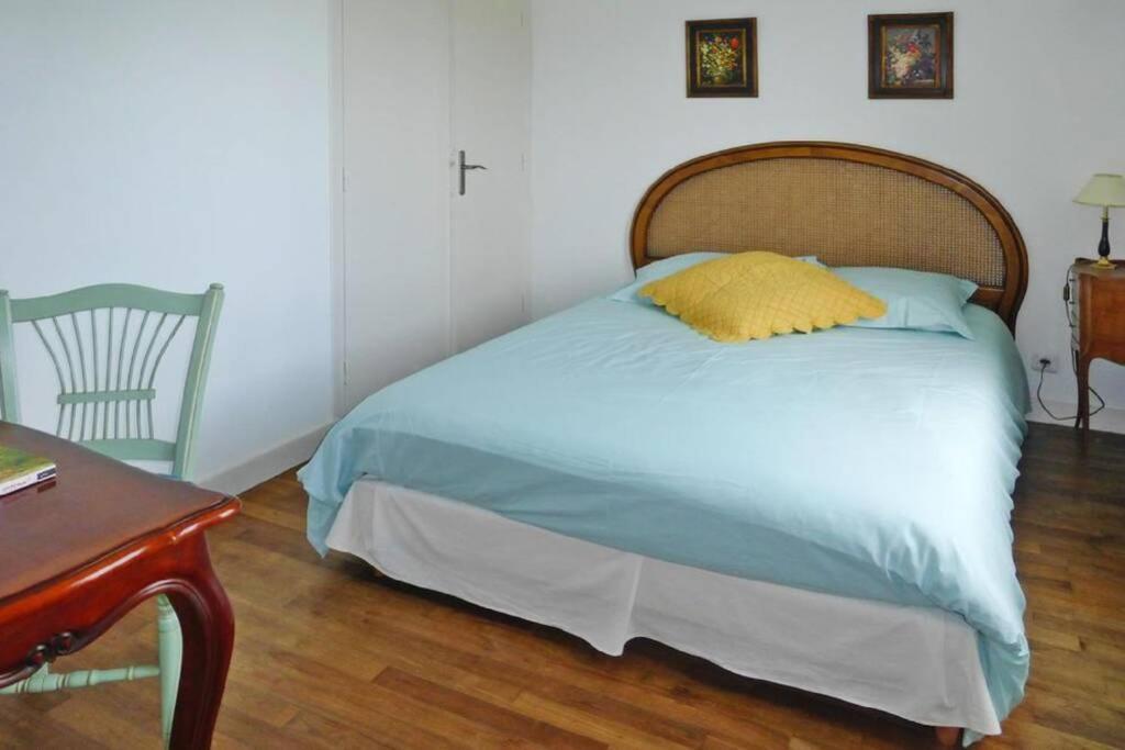 Detached House Near Beaches Esquibien Екстериор снимка